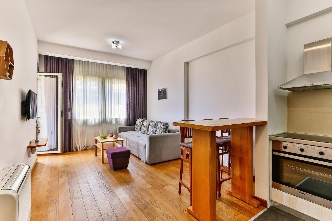 Montesun Apartments Budva Buitenkant foto