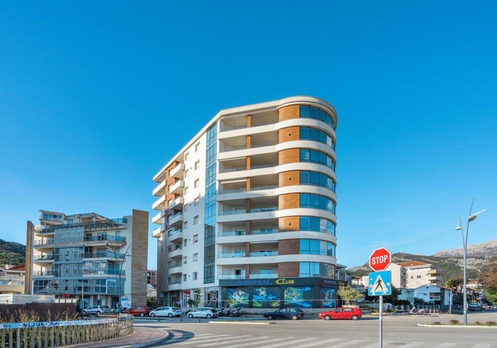 Montesun Apartments Budva Buitenkant foto