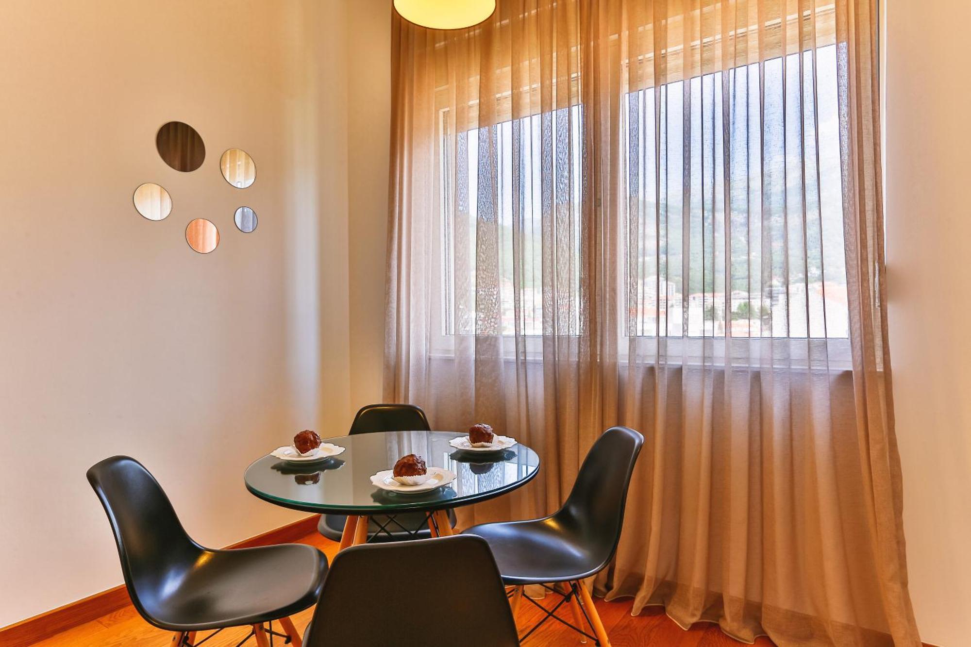 Montesun Apartments Budva Kamer foto