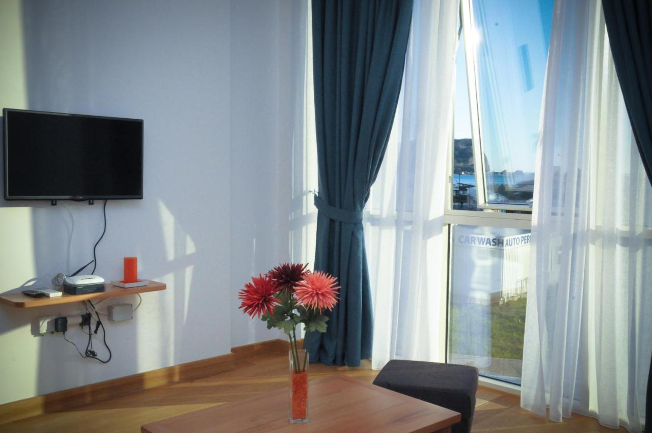 Montesun Apartments Budva Buitenkant foto
