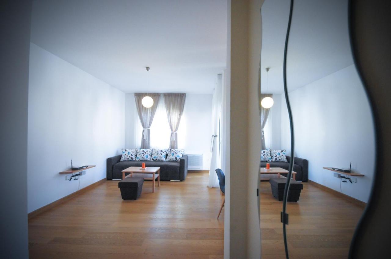 Montesun Apartments Budva Buitenkant foto